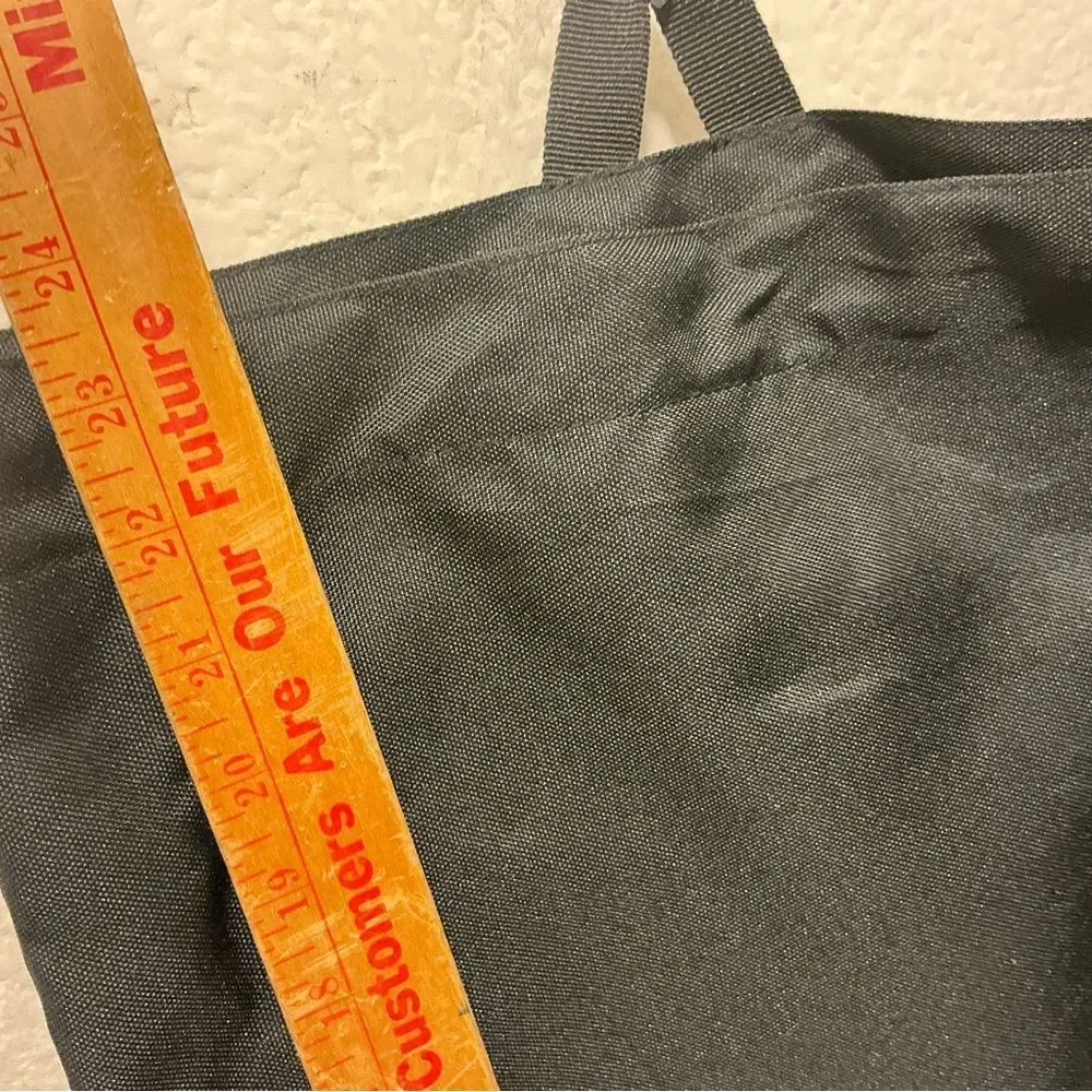 On Cloud Ambassador Backpack Tote Running Bag Unisex Black Pack Bag Reflective